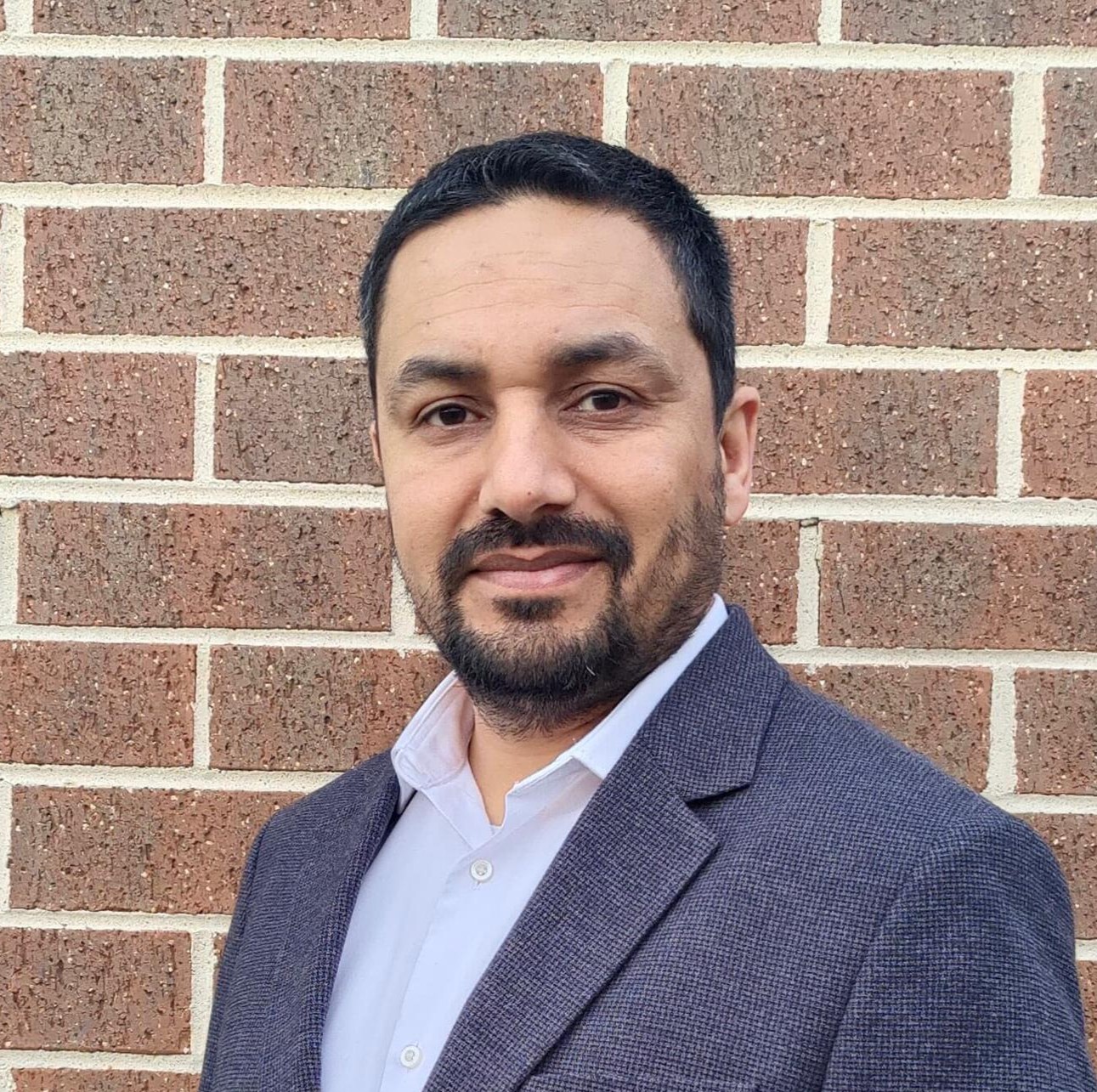 Dr Naveed Khan 2